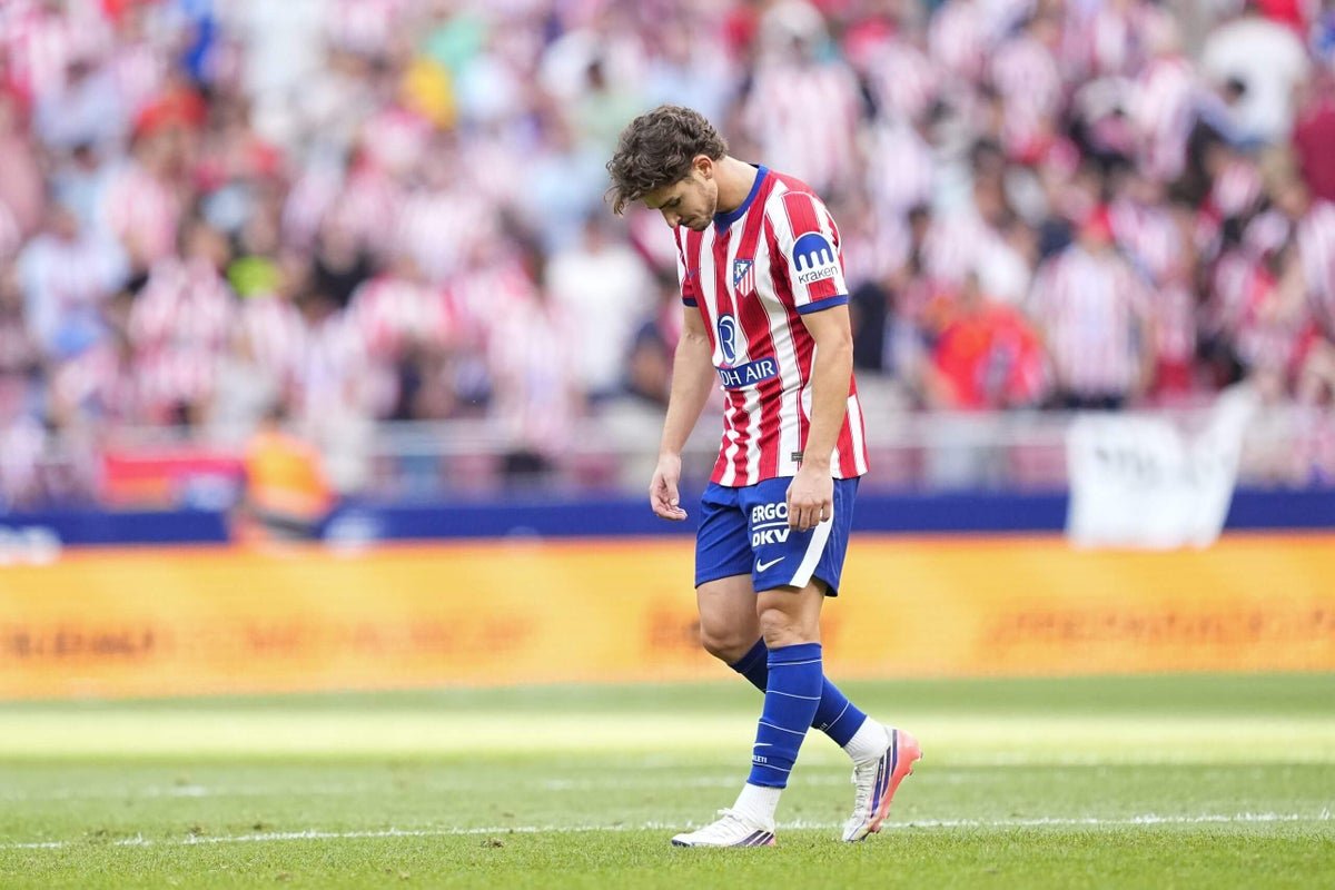 Julian Alvarez was whistled by Atletico Madrid fans. What happens now with Barcelona and Arsenal interest?