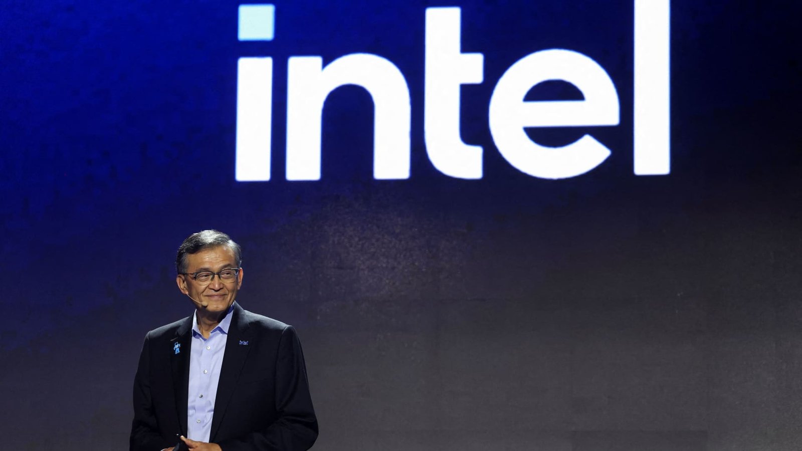The AI trade comeback. Plus, our take on latest Intel deal