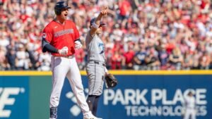 Lineups, live updates for Rays-Guardians ALCS Game 4